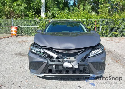 2024 Toyota Camry Xse z USA, uszkodzony, nr VIN 4T1K61AK5RU246041
